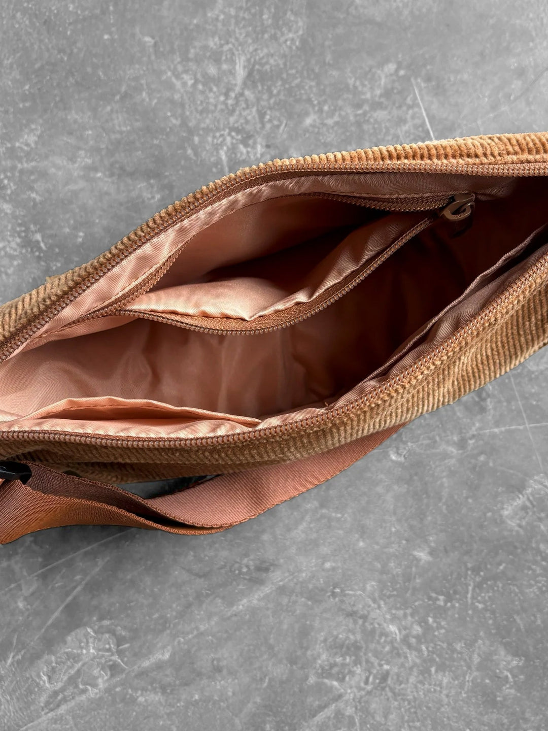 🍌 Banana Bag · Corduroy 🐘 Miel - Pantsforlove Pantalones anchos, pantalones yoga